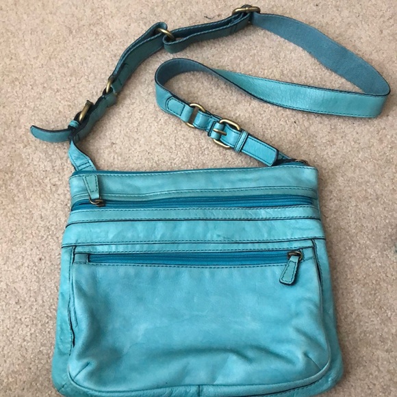 Fossil | Bags | Teal Fossil Purse 